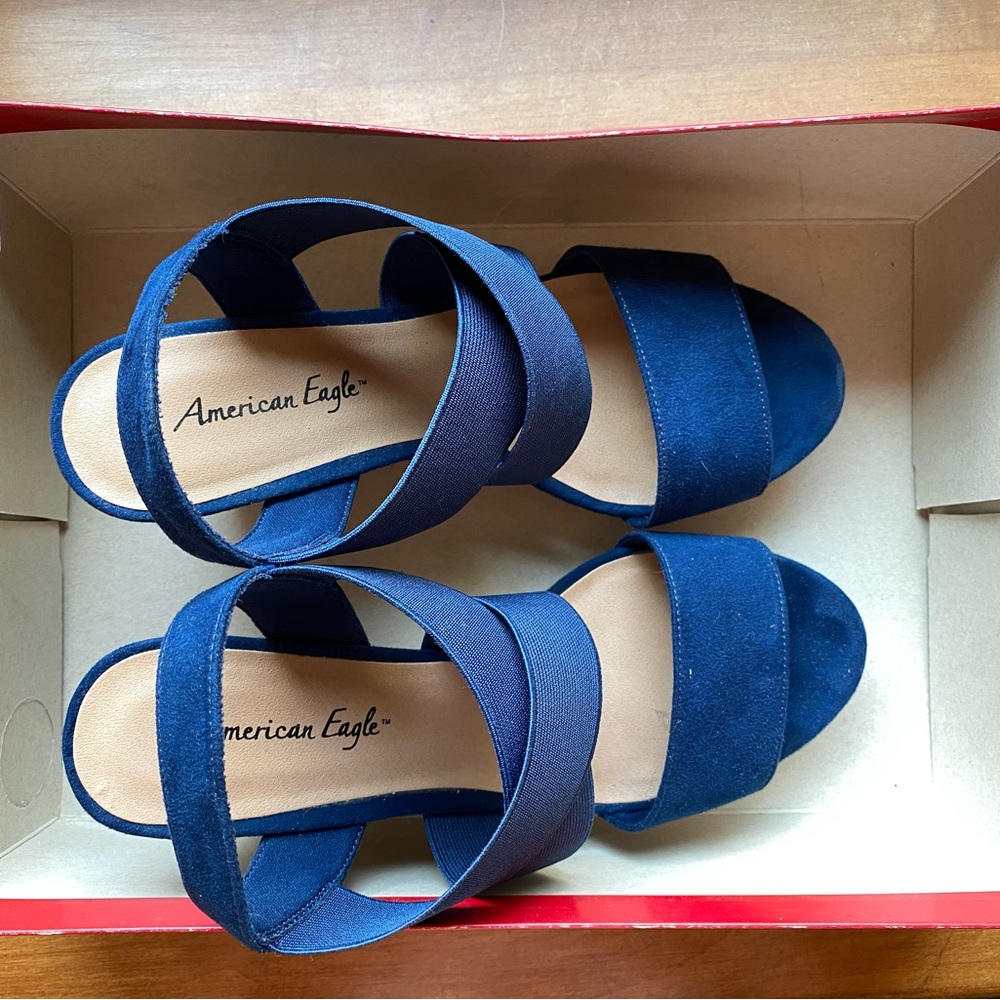 American Eagle Navy Blue Crisscross Sandal Heels
